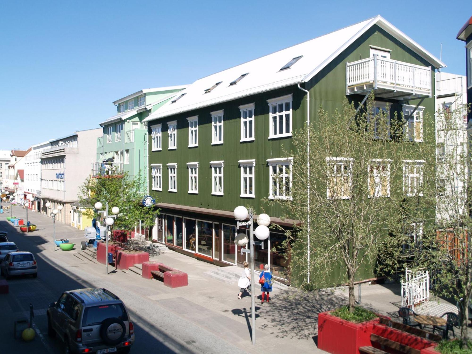 Хостел Akureyri Backpackers Екстер'єр фото